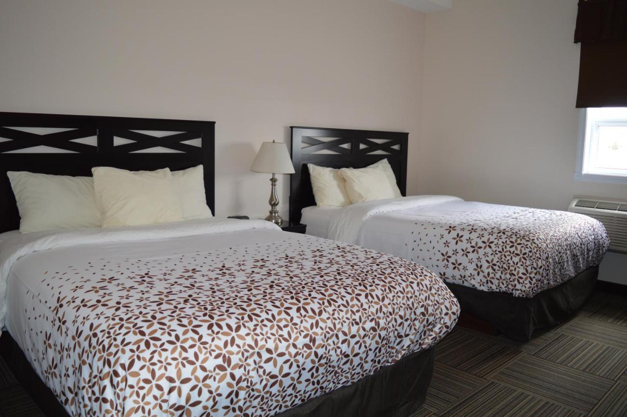 Auberge Macdonald Guest Inn Iroquois Falls المظهر الخارجي الصورة
