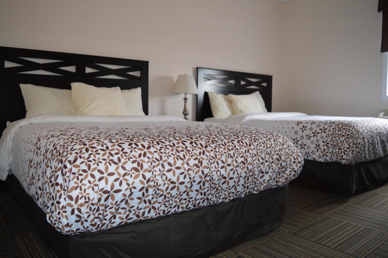 Auberge Macdonald Guest Inn Iroquois Falls المظهر الخارجي الصورة